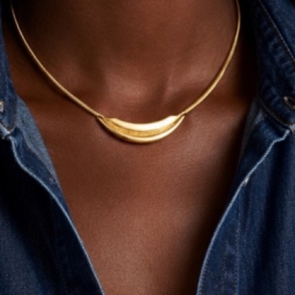 Polished 24k Gold Plated Crescent Choker Necklace new